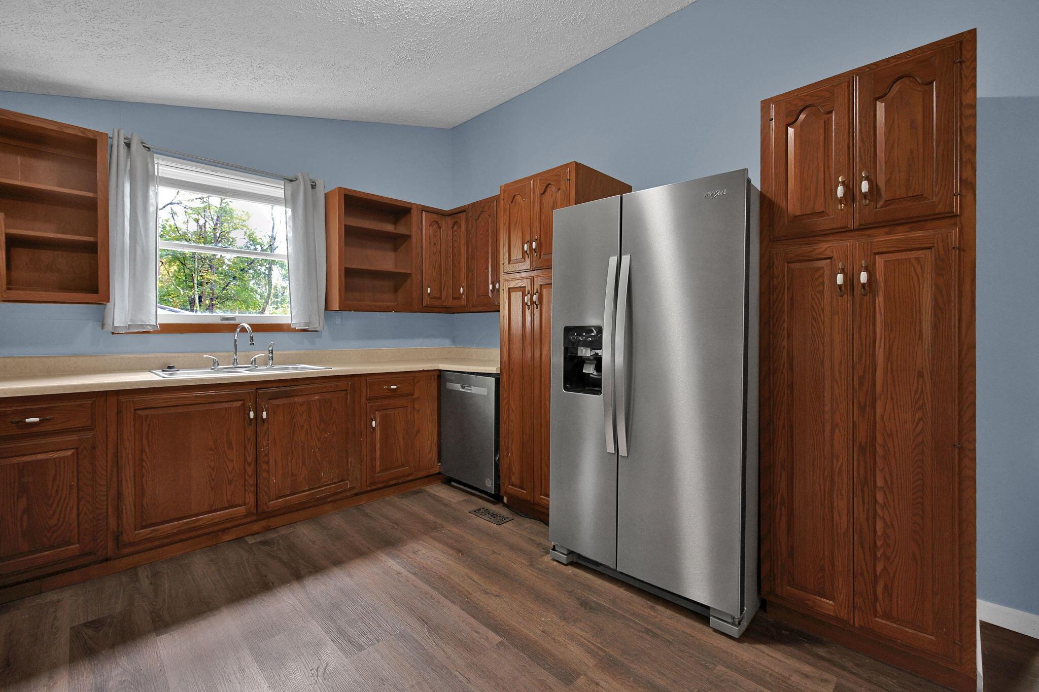 1573 Graham School Road Gallipolis, OH 45631 - Photo 4 of 38 r9
