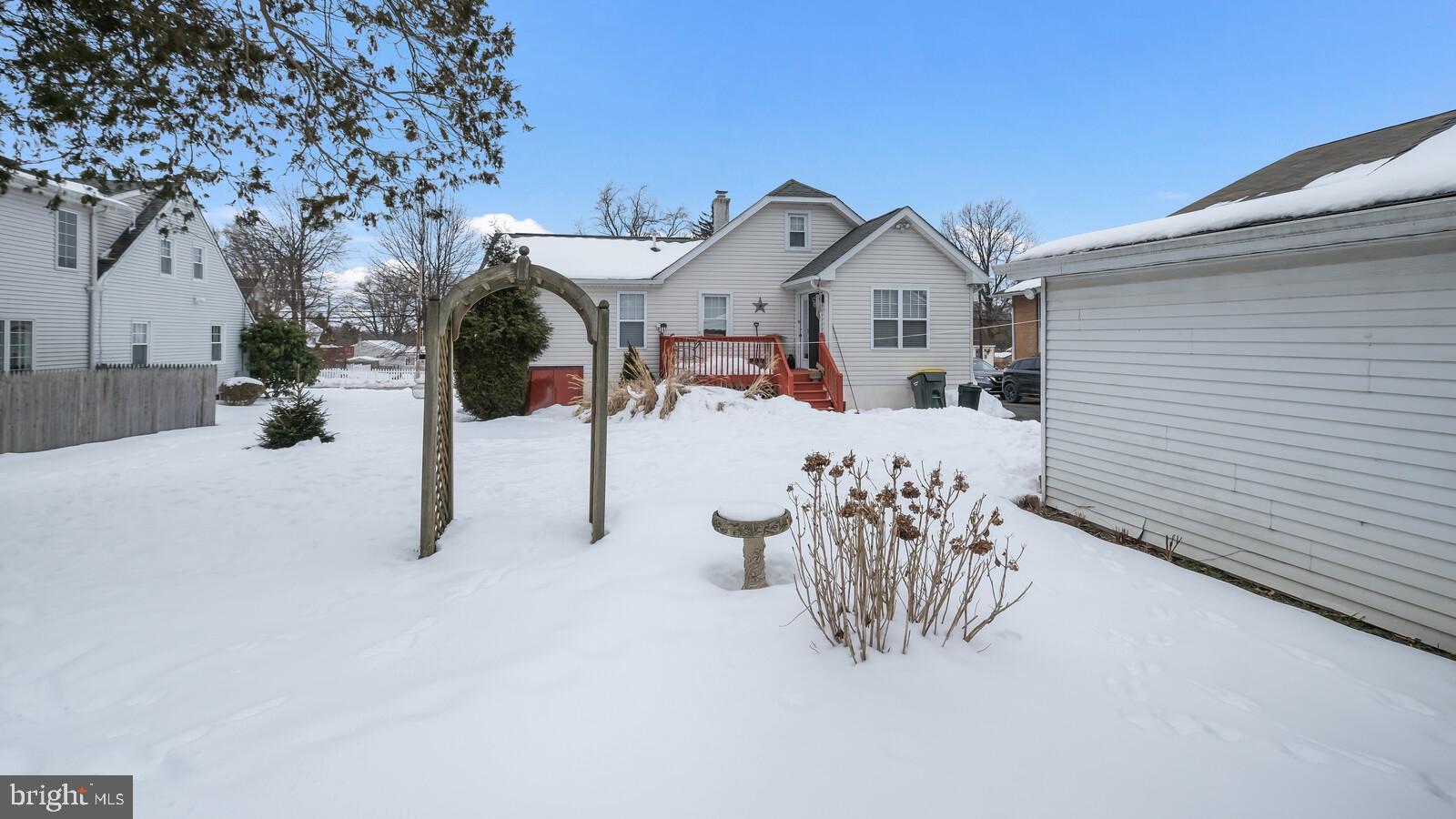 211 Ellis Road Willow Grove, PA 19090 - Photo 27 of 32 Gallery Image 27