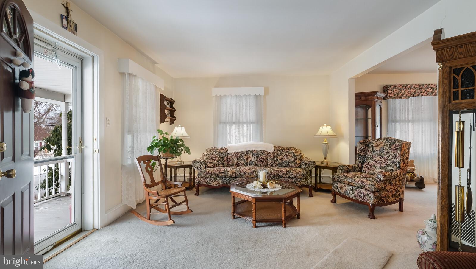 211 Ellis Road Willow Grove, PA 19090 - Photo 7 of 32 Gallery Image 7