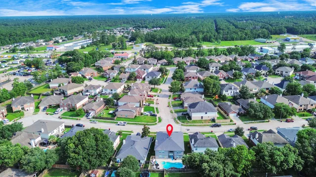 a view of multiple house