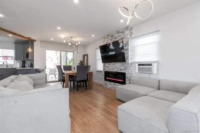 $759,000 | 34 Avondale Street, Valley Stream, NY 11581