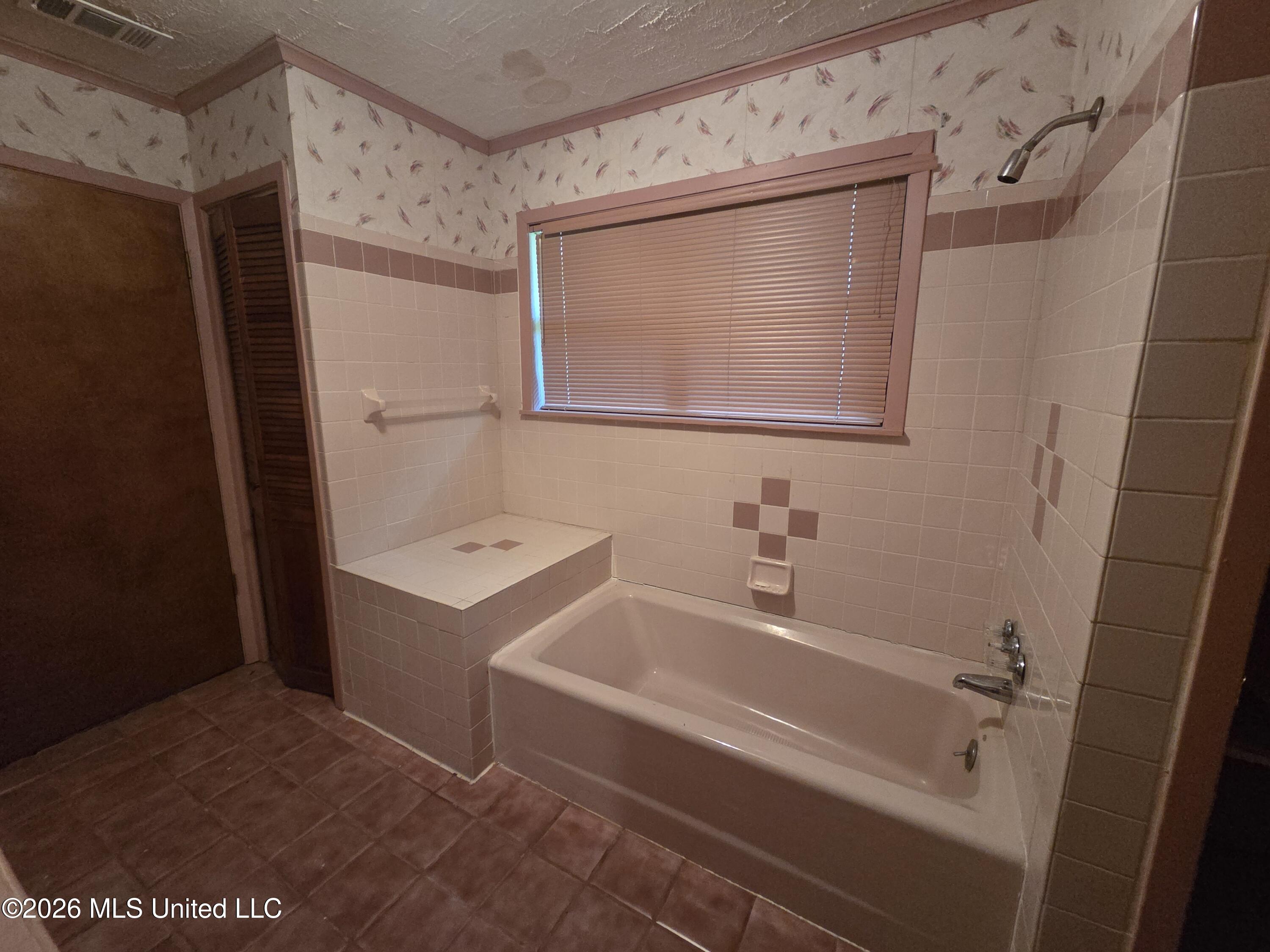 1195 North Old Canton Road Canton, MS 39046 - Photo 21 of 31 20260615_110523