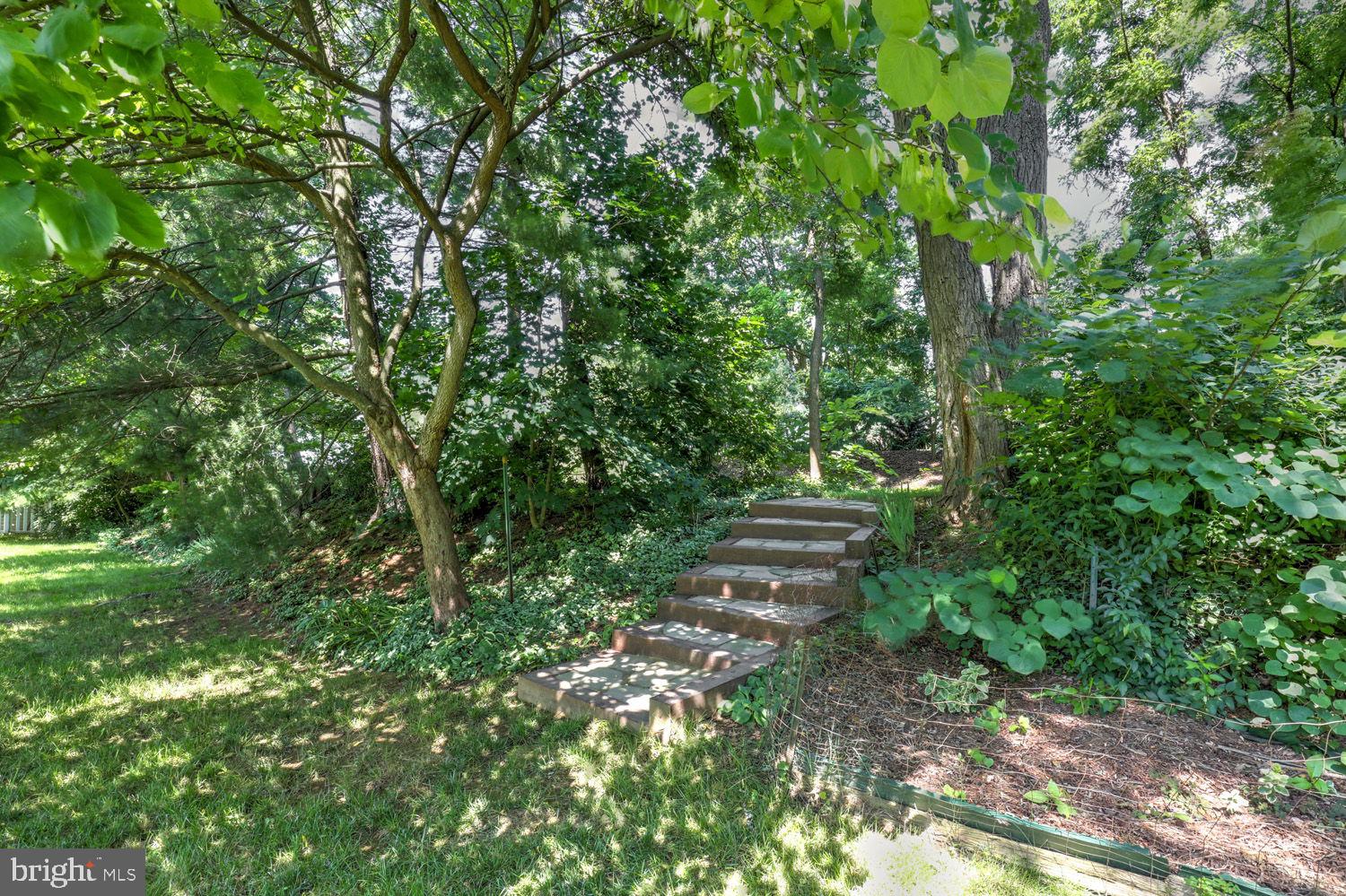 125 Bomberger Road Akron, PA 17501 - Photo 40 of 42 Gallery Image 40
