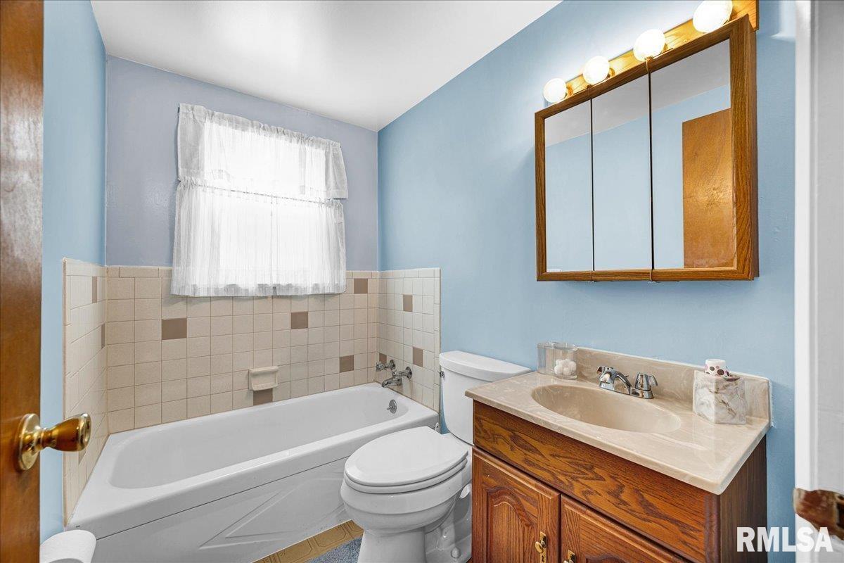 17518 North 2nd Street Chillicothe, IL 61523 - Photo 11 of 25