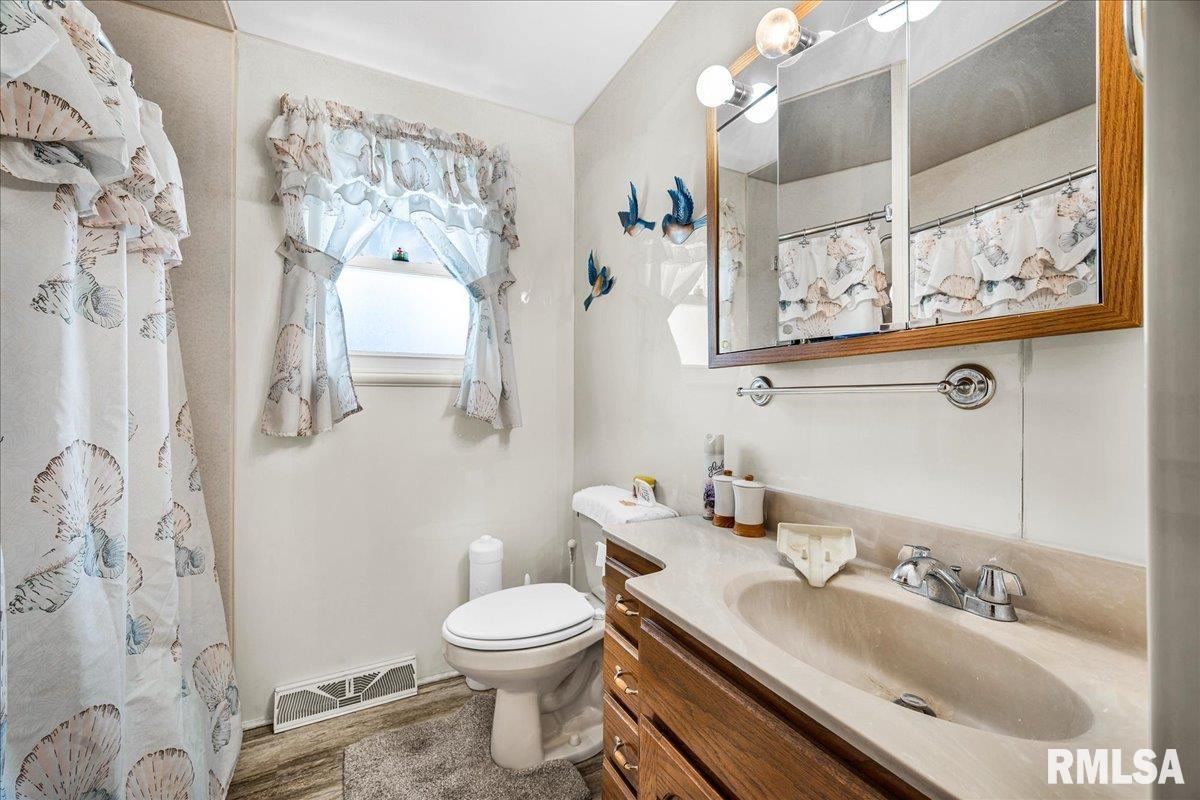 17518 North 2nd Street Chillicothe, IL 61523 - Photo 14 of 25