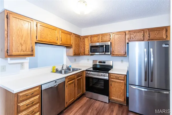 $185,000 | 12929 Portulaca Drive, Unit 205, St. Louis, MO 63146