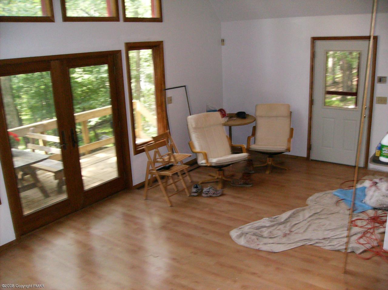 2727 Radcliff Road Bushkill, PA 18324 - Photo 7 of 14 a living room with furniture and a large window