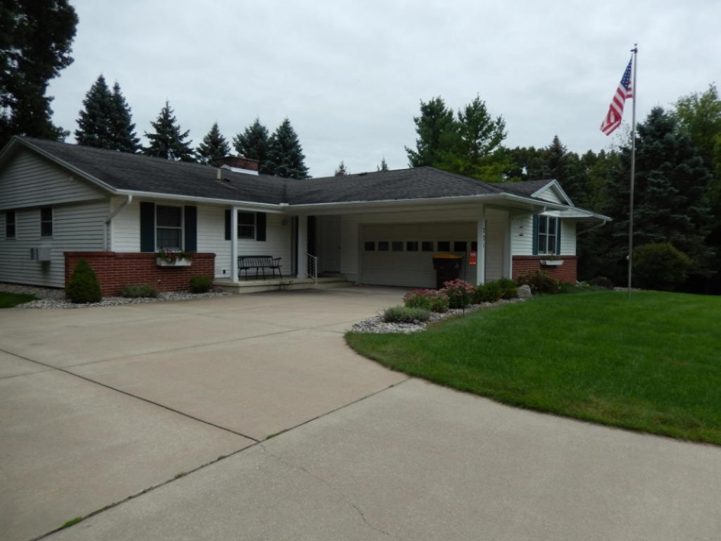 271 Ridgewood Court Ionia, MI 48846 - Photo 21 of 21 25