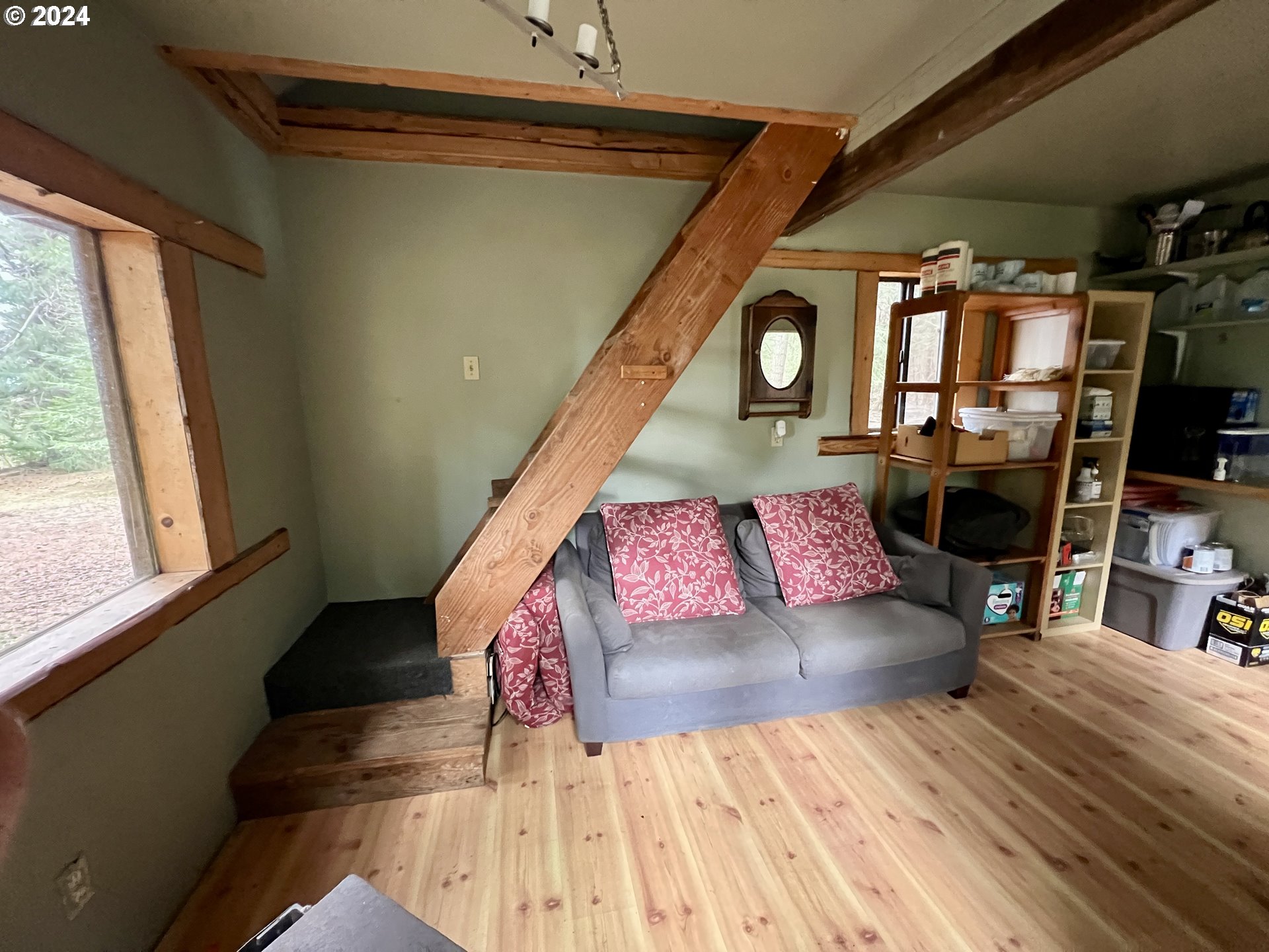 77 Moonshine Road Appleton, WA 98602 - Photo 6 of 43 Gallery Image 6