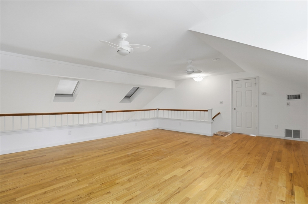 47 Collins Street, Unit 50 Danvers, MA 01923 - Photo 20 of 40