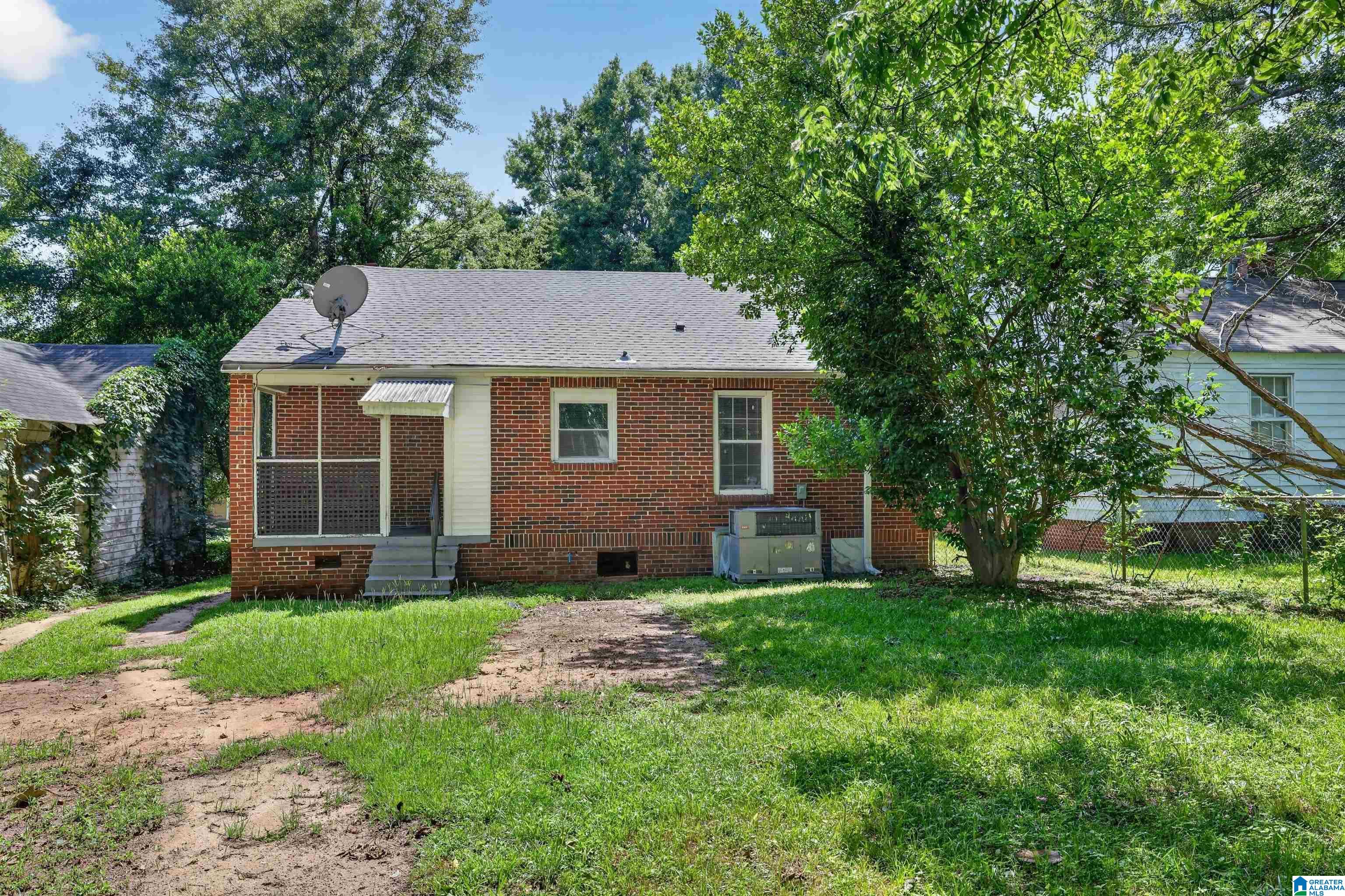 425 Calloway Street Montgomery, AL 36107 - Photo 7 of 23