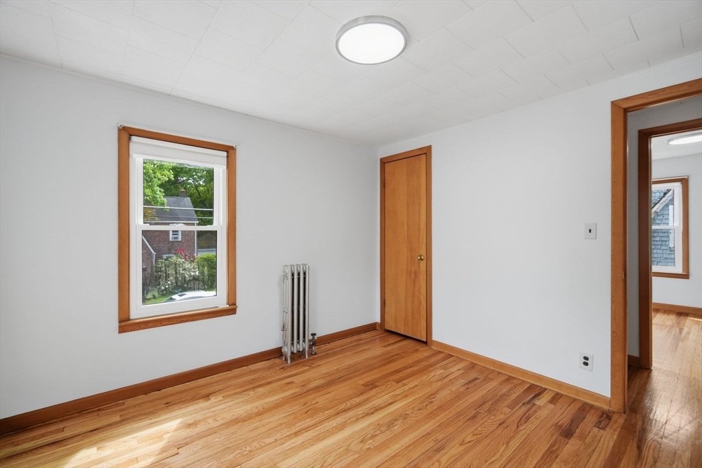115 Connecticut Avenue Springfield, MA 01104 - Photo 18 of 40