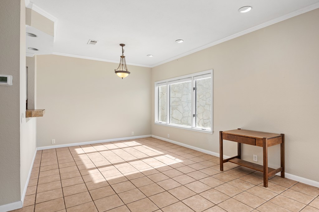 805 Highway 534 Loop Kerrville, TX 78028 - Photo 14 of 27 Dining area adjoining Living Room / Den