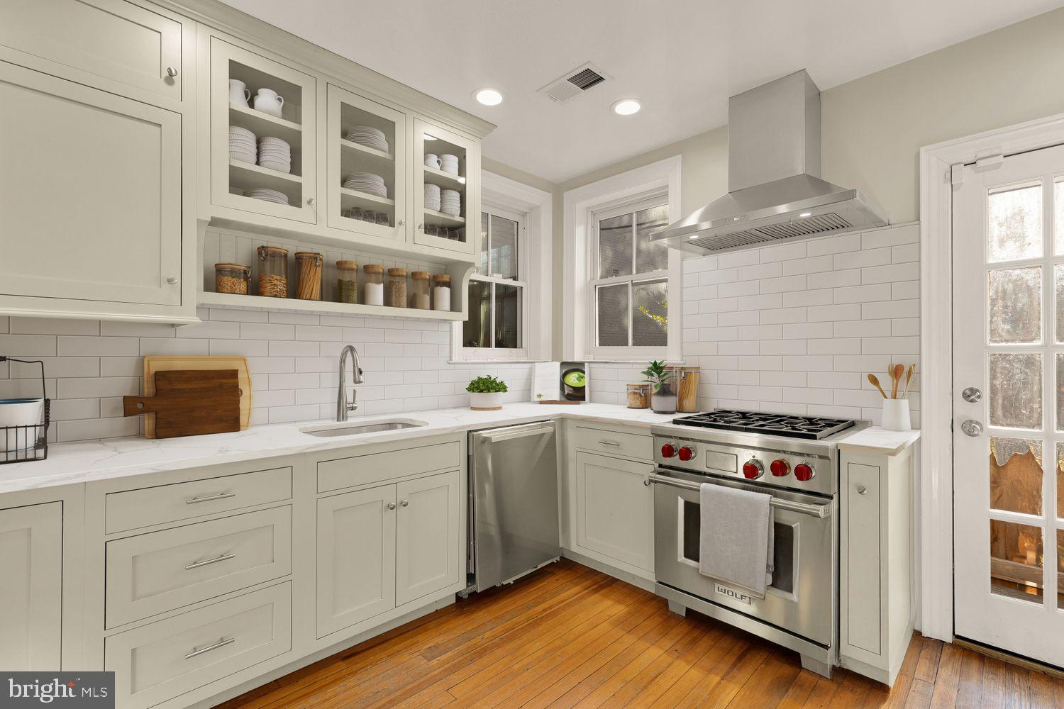 3252 N Street Northwest Washington, DC 20007 - Photo 7 of 10
