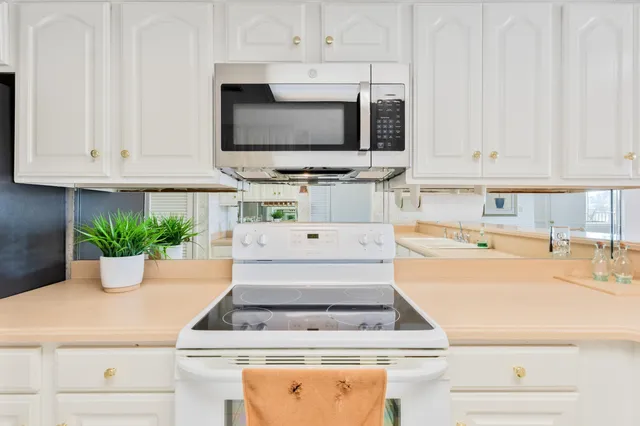 $359,000 | 4390 Bimini Court, Unit 207C, Little River, SC 29566