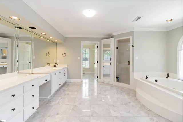 $784,000 | 318 Ashwick Court, Spartanburg, SC 29301