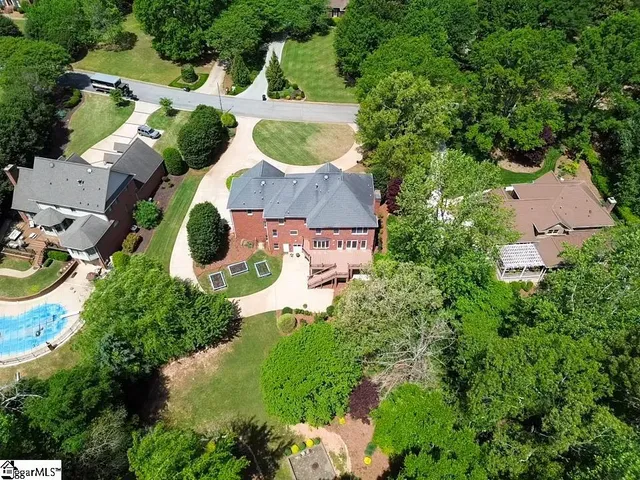 $784,000 | 318 Ashwick Court, Spartanburg, SC 29301