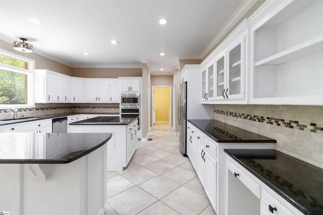 $784,000 | 318 Ashwick Court, Spartanburg, SC 29301