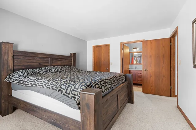 $224,900 | 2945 Mossy Oak Circle, Green Bay, WI 54311