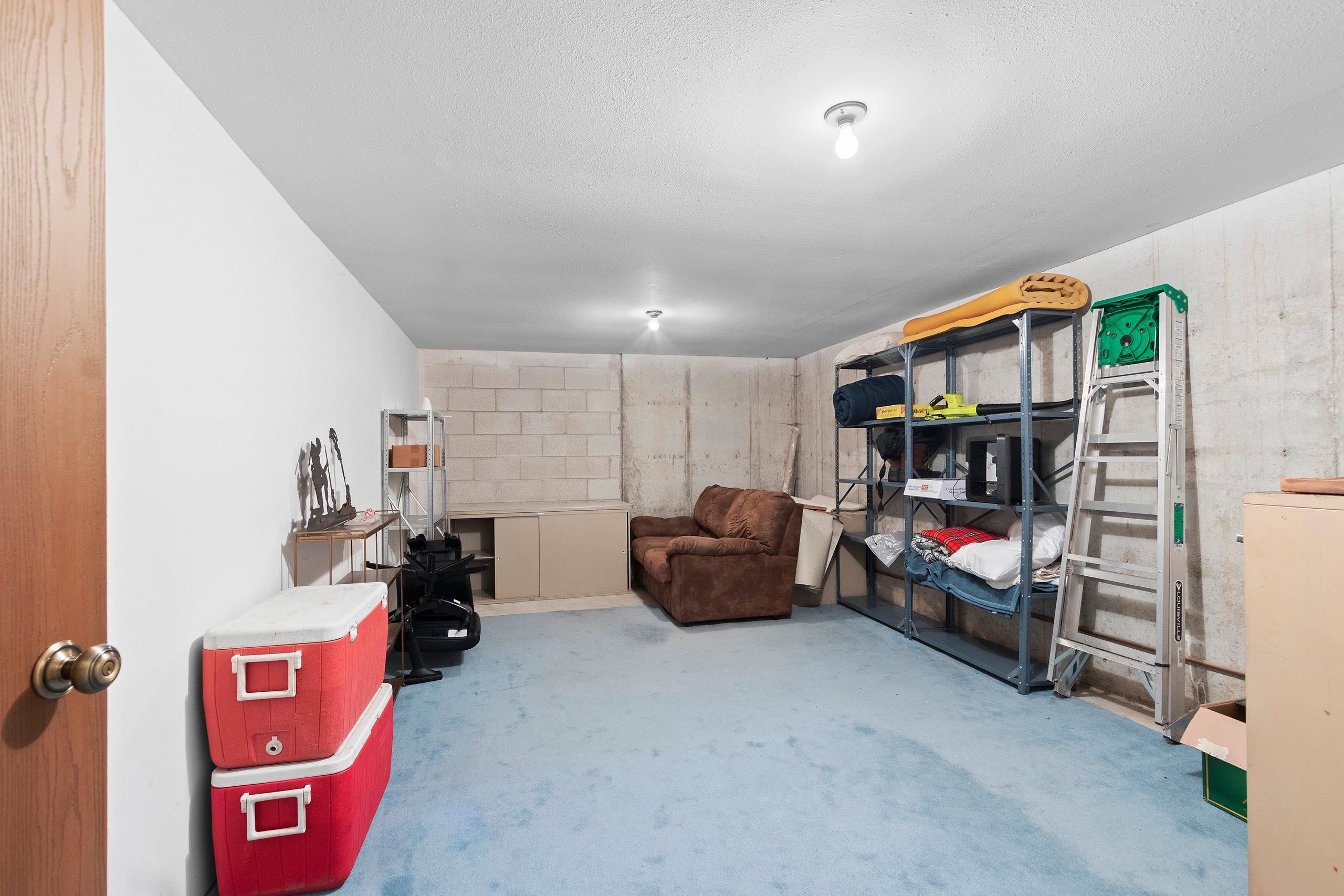 2945 Mossy Oak Circle Green Bay, WI 54311 - Photo 24 of 28