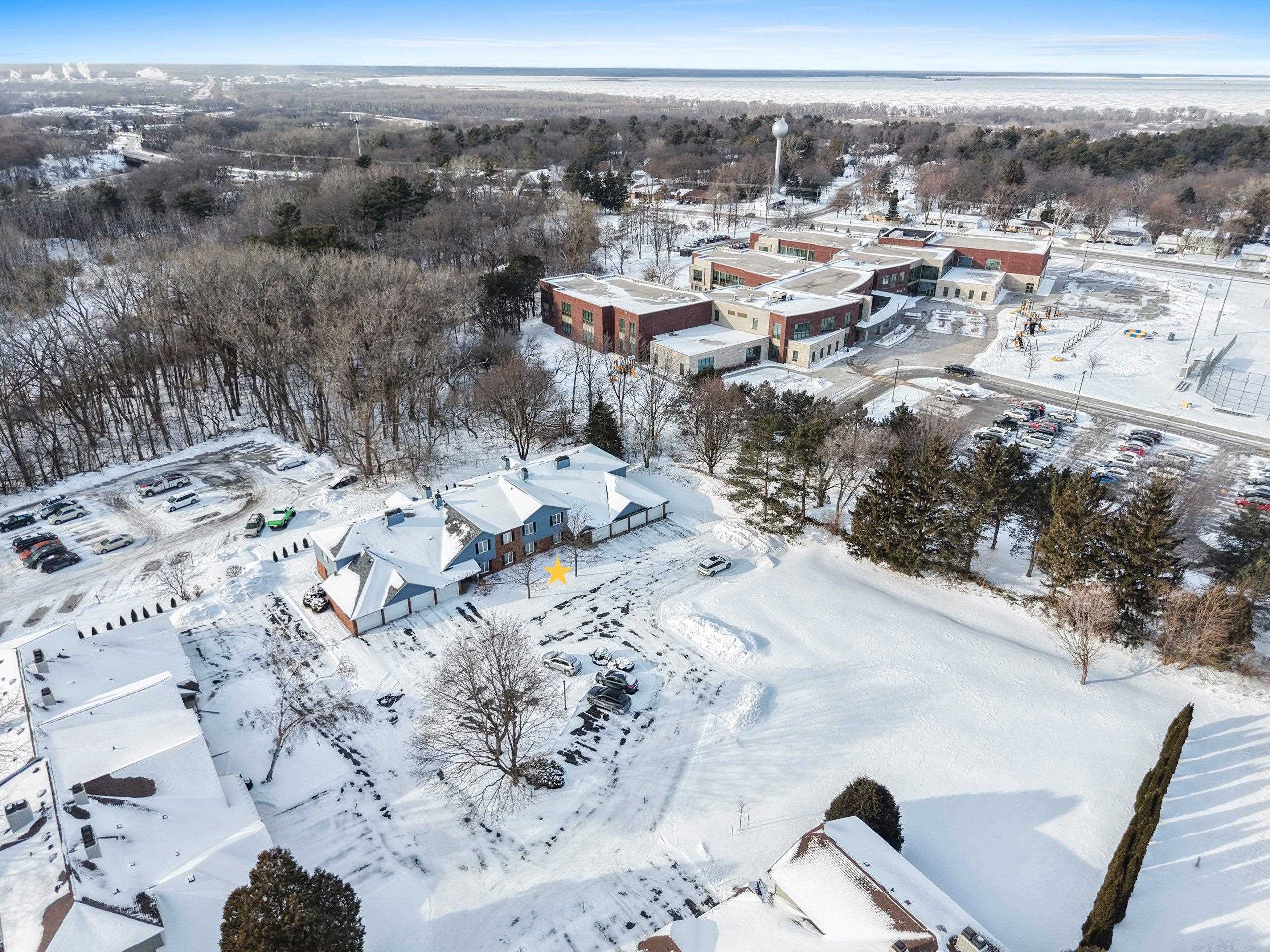 2945 Mossy Oak Circle Green Bay, WI 54311 - Photo 26 of 28