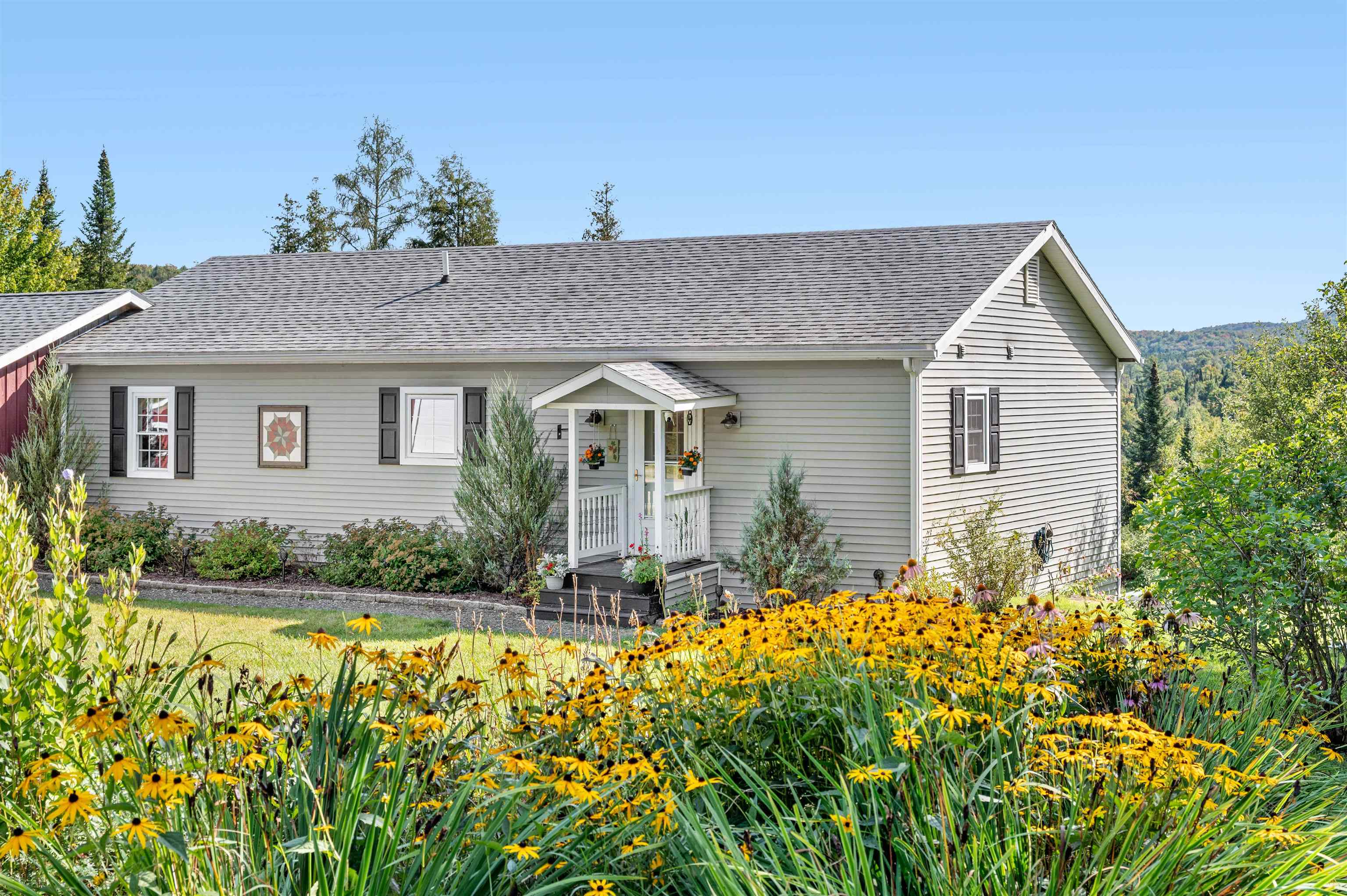 80 Center Road Hardwick, VT 05843 - Photo 1 of 59