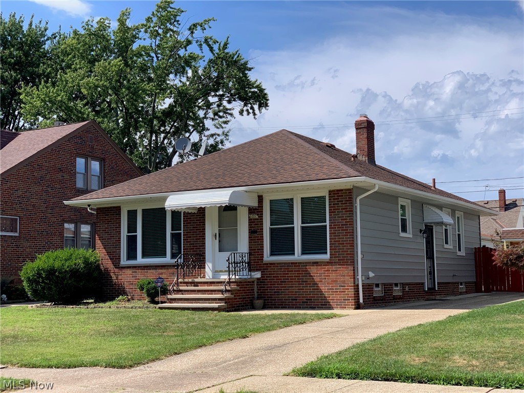 6820 Ackley Road Parma, OH 44129 - Photo 13 of 15