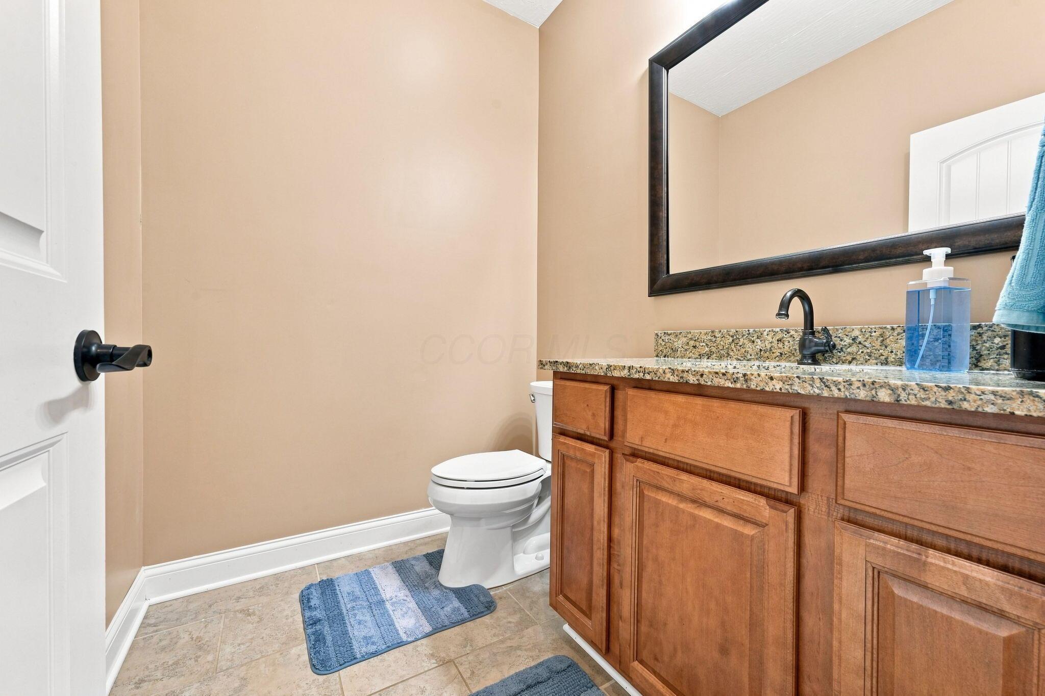 6548 Basil Western Road Northwest Carroll, OH 43112 - Photo 32 of 107 Half bath