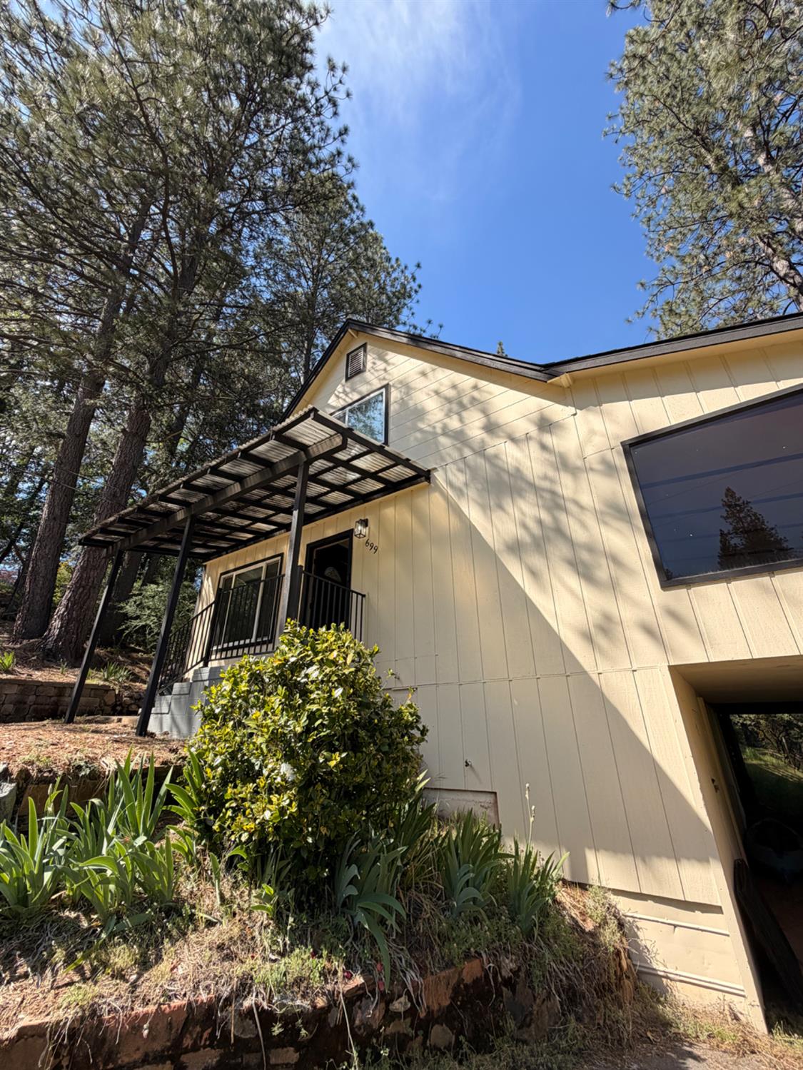 699 Tu-Yu-Mum Lane Colfax, CA 95713 - Photo 10 of 99