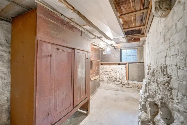 $199,900 | 401 South Montgomery Street, Watertown, WI 53094