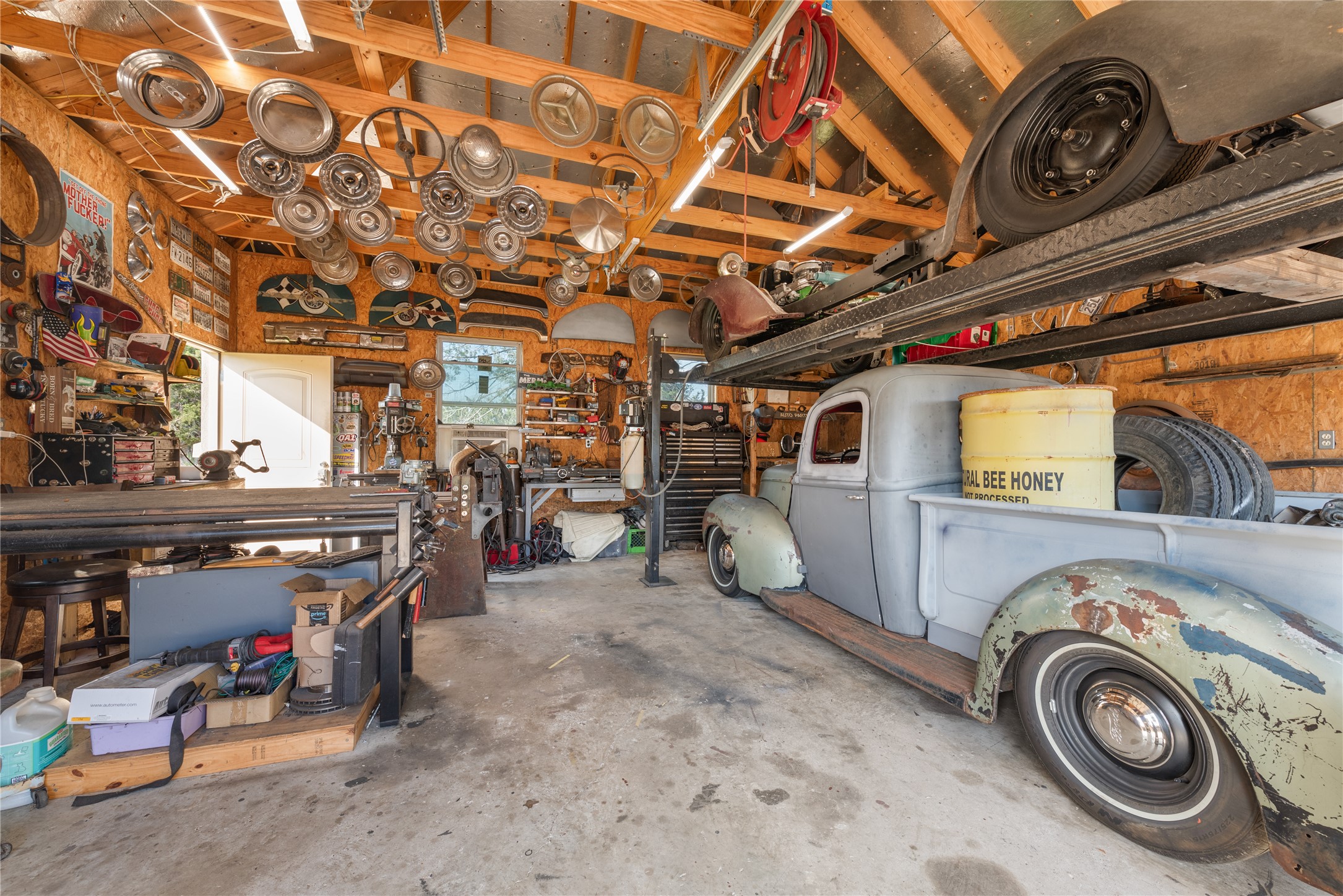 120 Layton Way Georgetown, TX 78633 - Photo 36 of 40 a view of a garage