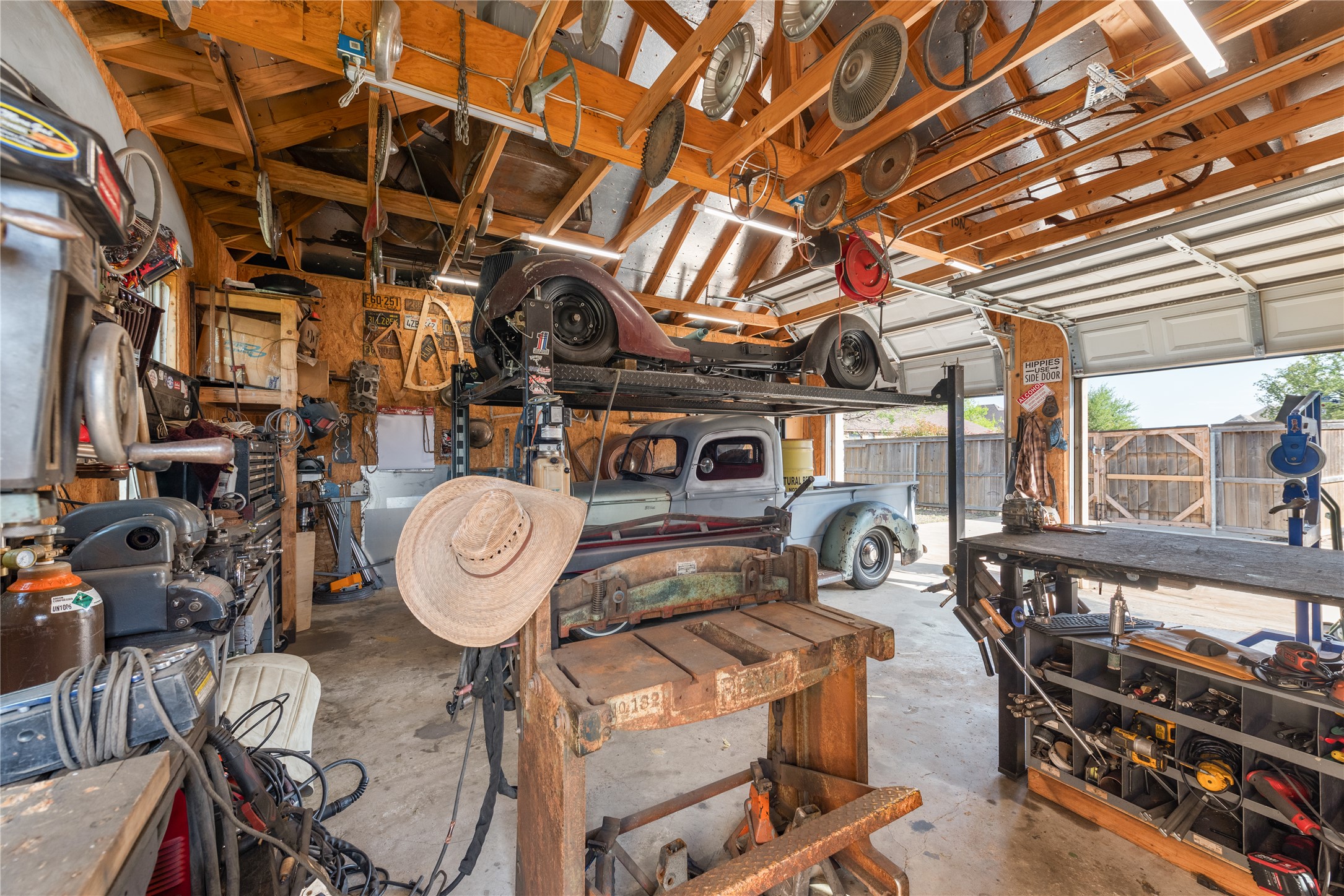120 Layton Way Georgetown, TX 78633 - Photo 37 of 40 a view of a room with gym equipment