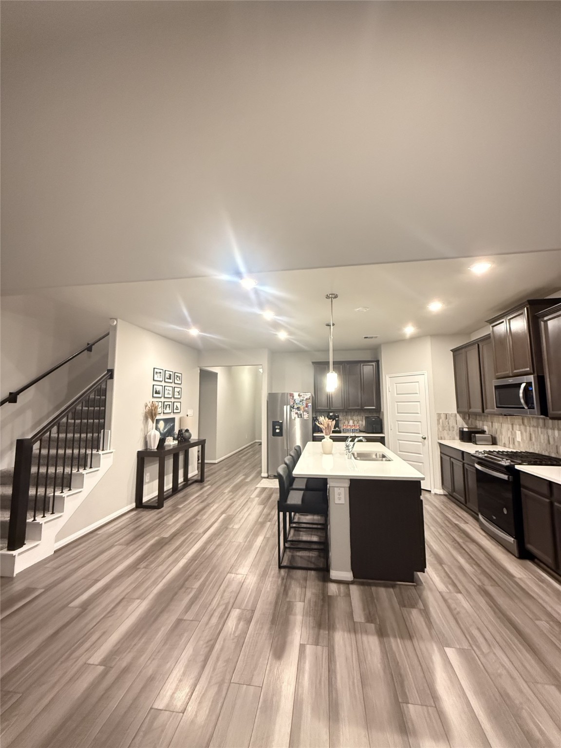 10807 Sugar Pne Lane Rosharon, TX 77583 - Photo 4 of 20