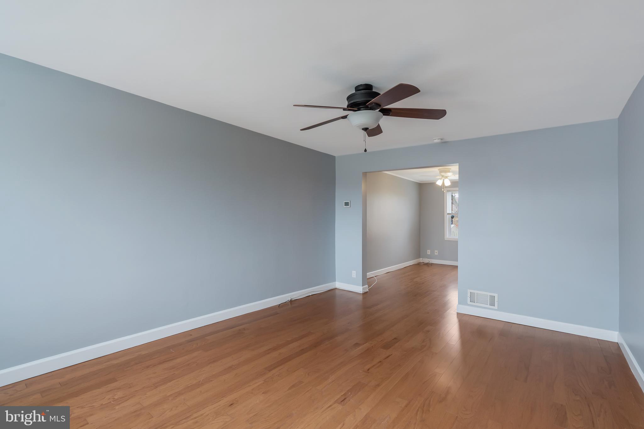 7530 Durwood Road Baltimore, MD 21222 - Photo 3 of 19