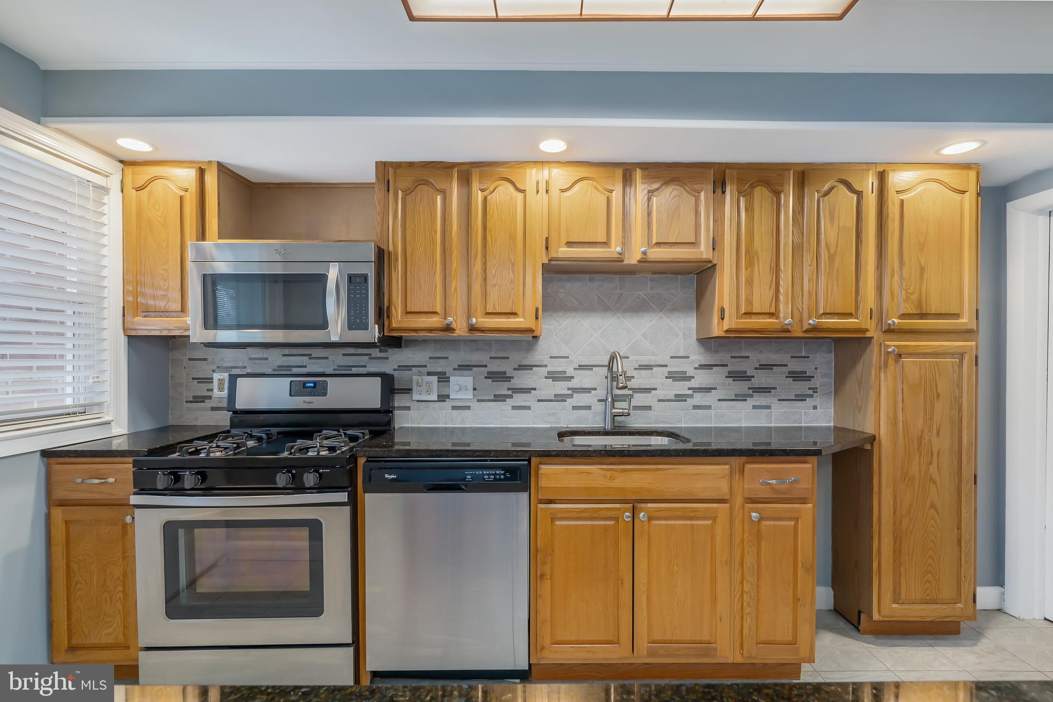 7530 Durwood Road Baltimore, MD 21222 - Photo 9 of 19