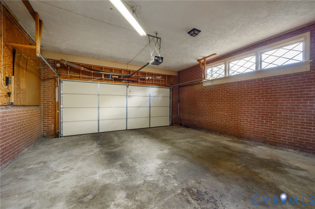 2831 Braidwood Road Richmond, VA 23225 - Photo 33 of 50 a view of garage