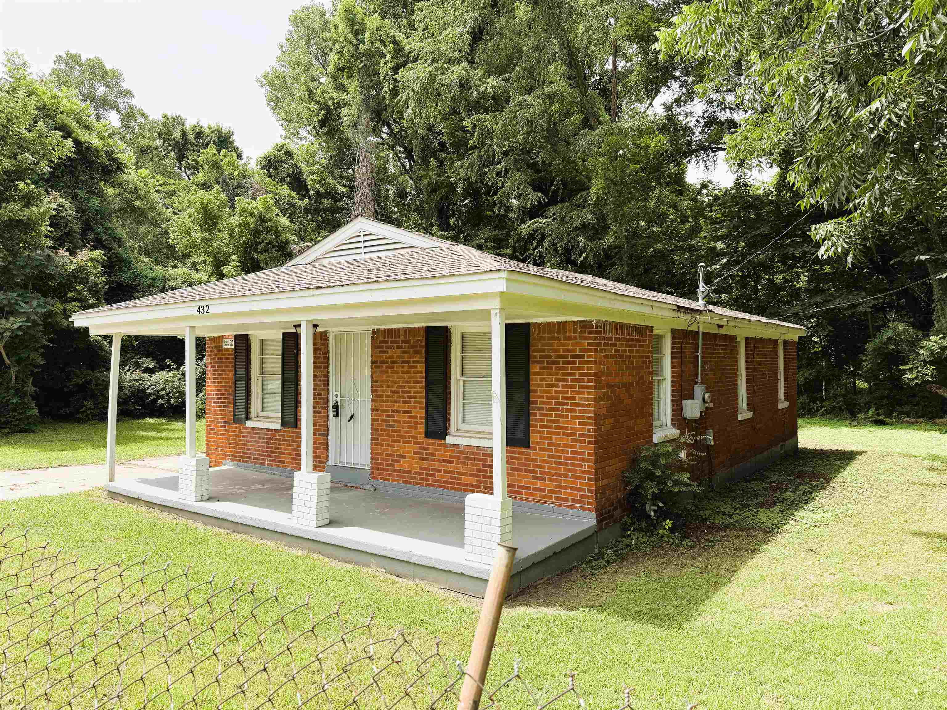 432 West Peebles Road Memphis, TN 38109 - Photo 3 of 17