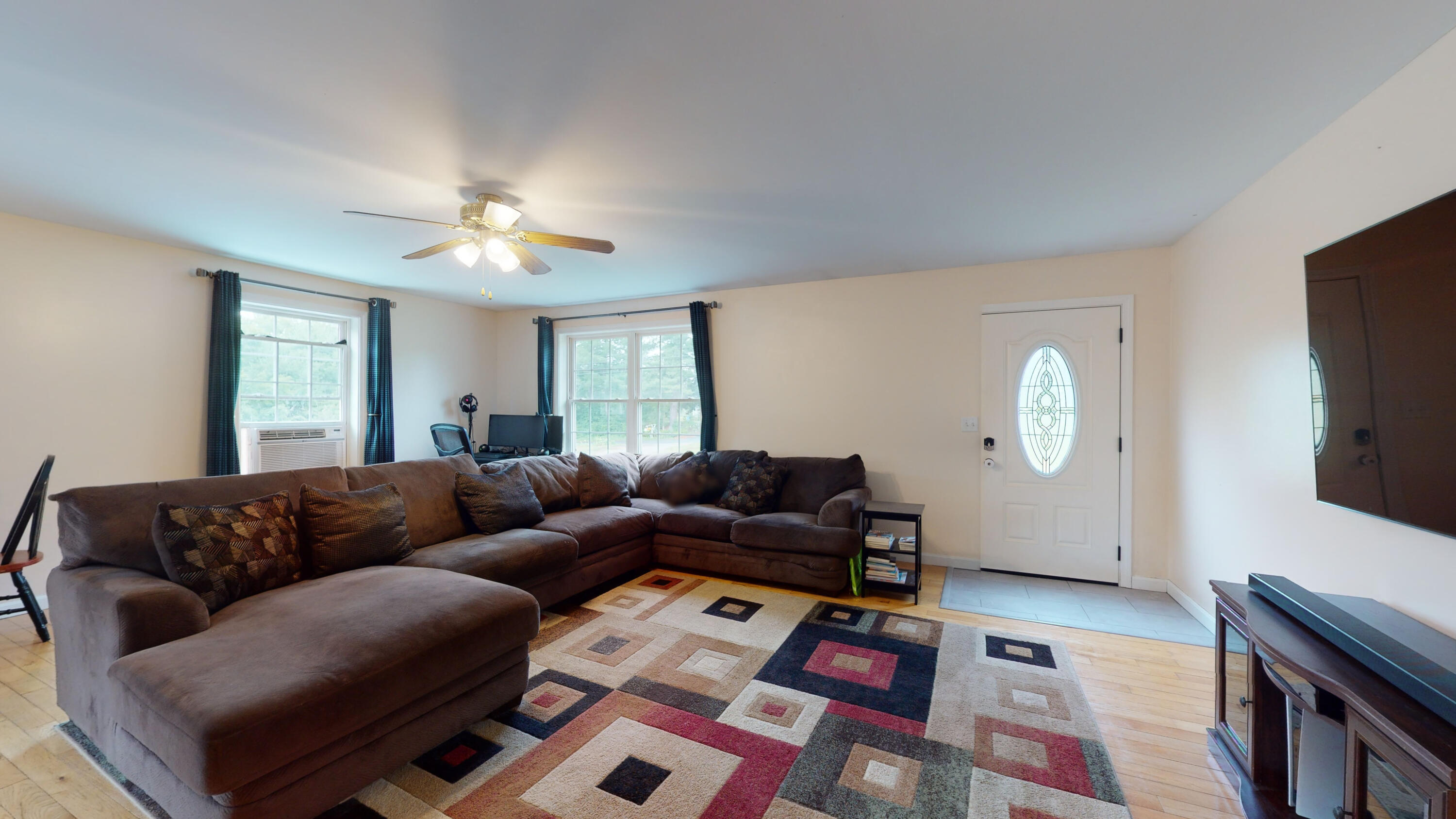 134 Webster Corner Road Sabattus, ME 04280 - Photo 7 of 60 134-Webster-Corner-Rd-Sabattus-Maine-042