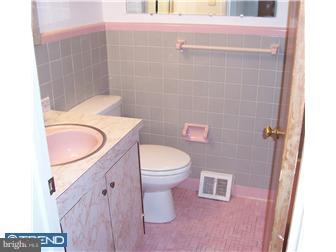 7329 Greenhill Road Philadelphia, PA 19151 - Photo 7 of 10 Gallery Image 7