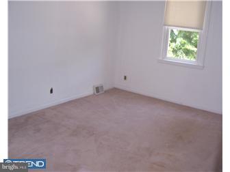7329 Greenhill Road Philadelphia, PA 19151 - Photo 8 of 10 Gallery Image 8