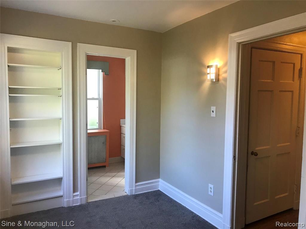 36 Colonial Road Grosse Pointe Shores, MI 48236 - Photo 34 of 60