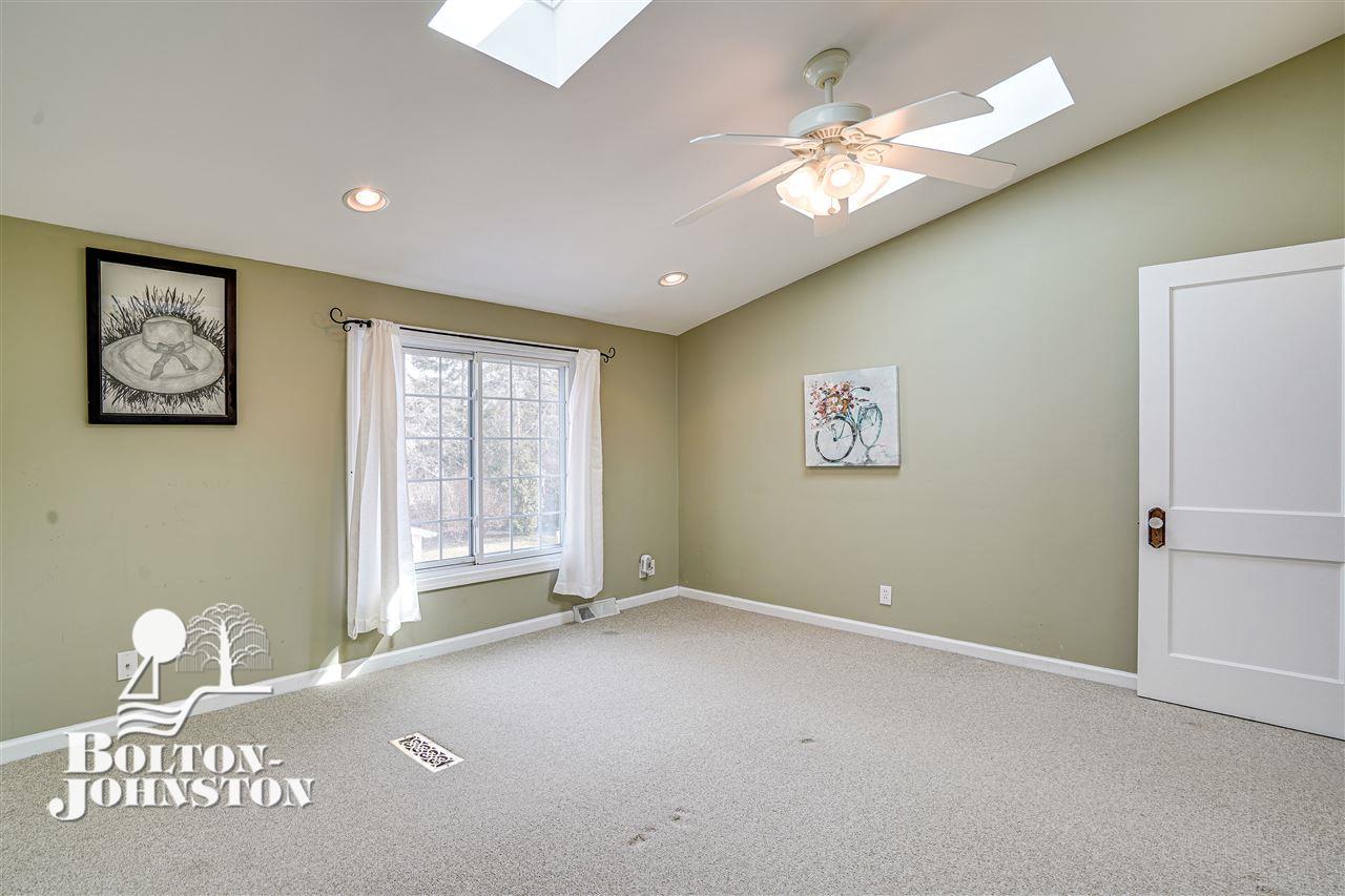 266 Ridgemont Road Grosse Pointe, MI 48236 - Photo 14 of 24 Master Bedroom