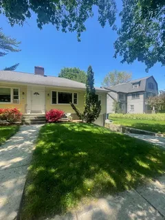 $3,500 | 71 Blake Street, Unit 71, Newton, MA 02460