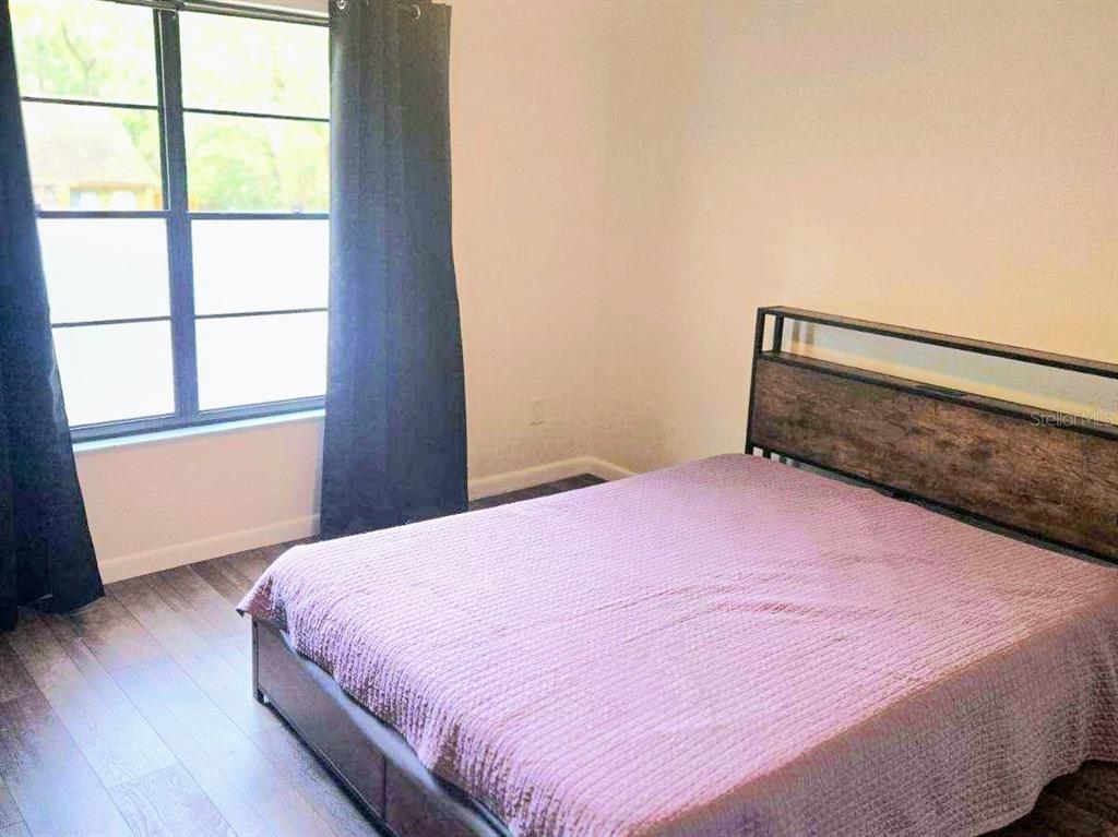 4318 Southwest 68th Terrace Gainesville, FL 32608 - Photo 10 of 12