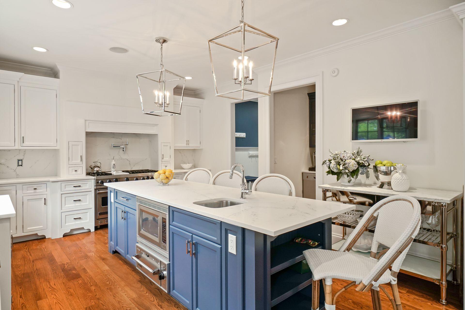 366 Smith Ridge Road New Canaan, CT 06840 - Photo 11 of 64 9