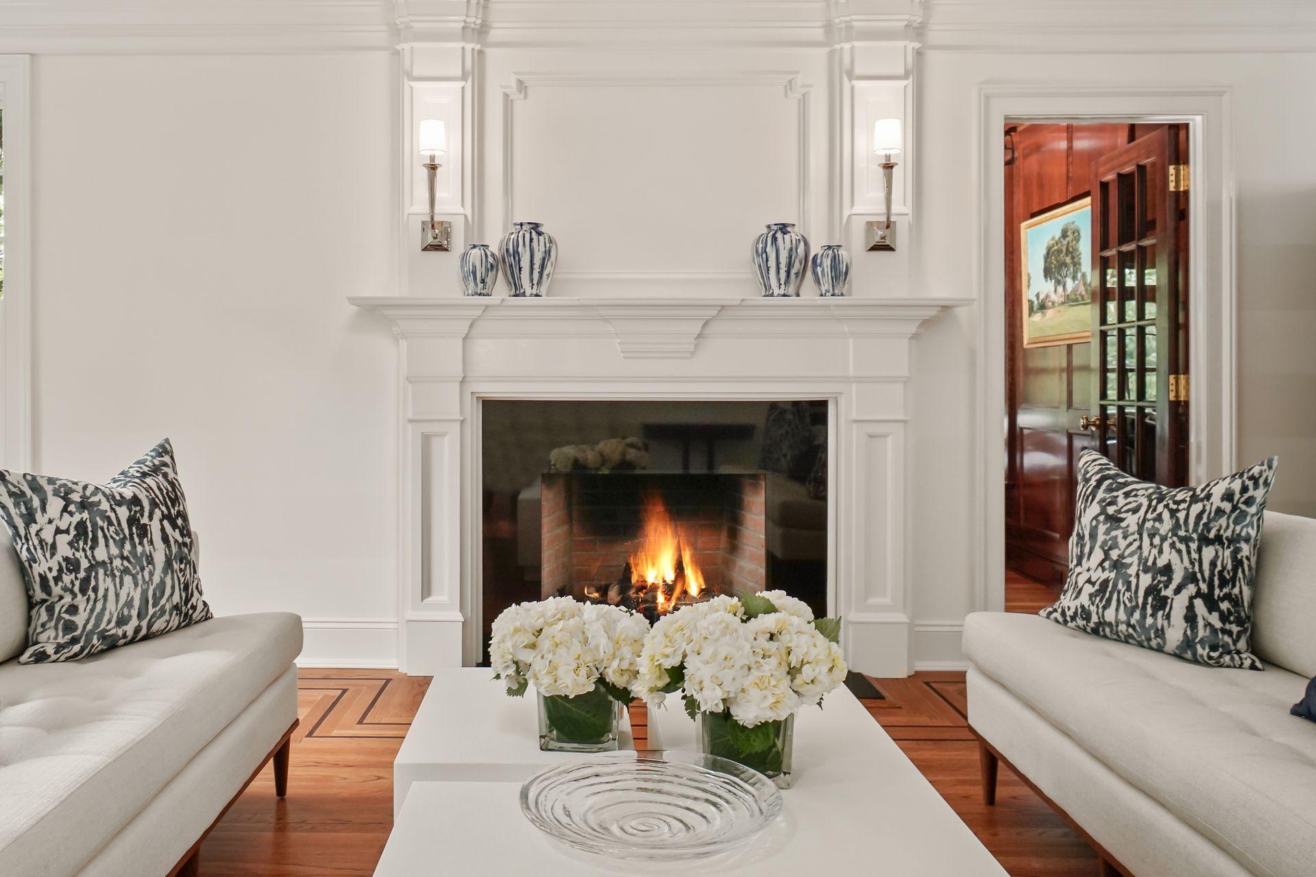 366 Smith Ridge Road New Canaan, CT 06840 - Photo 24 of 64 Formal Living Room