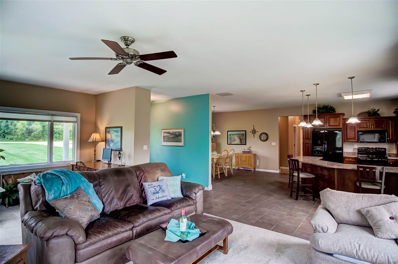 17516 Wesley Chapel Road Churubusco, IN 46723 - Photo 7 of 36