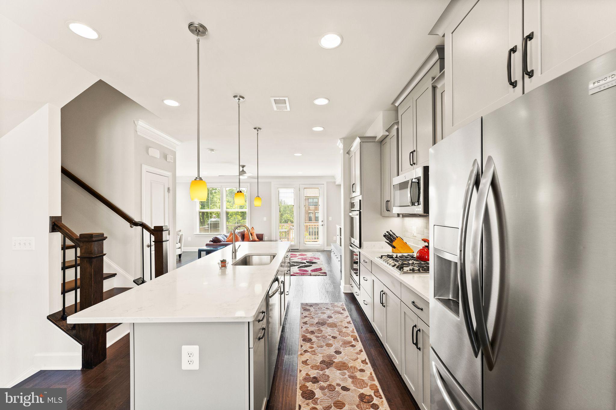 3715 Ambrose Hills Road Falls Church, VA 22041 - Photo 12 of 54