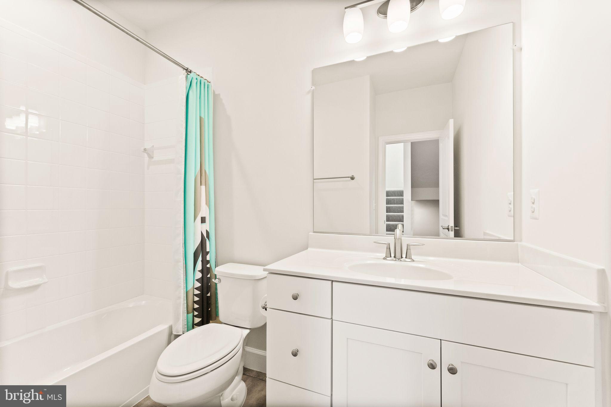 3715 Ambrose Hills Road Falls Church, VA 22041 - Photo 36 of 54