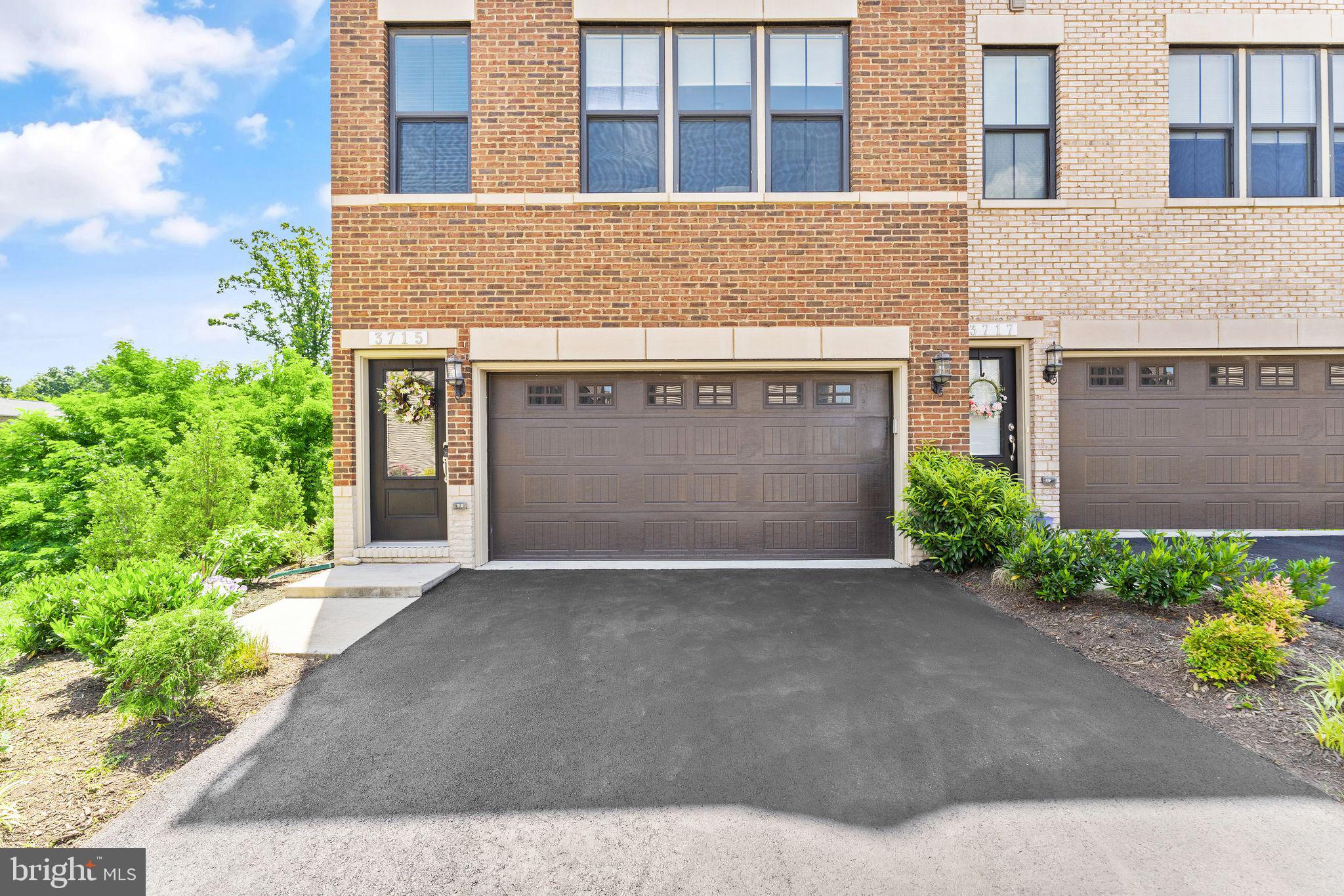 3715 Ambrose Hills Road Falls Church, VA 22041 - Photo 4 of 54